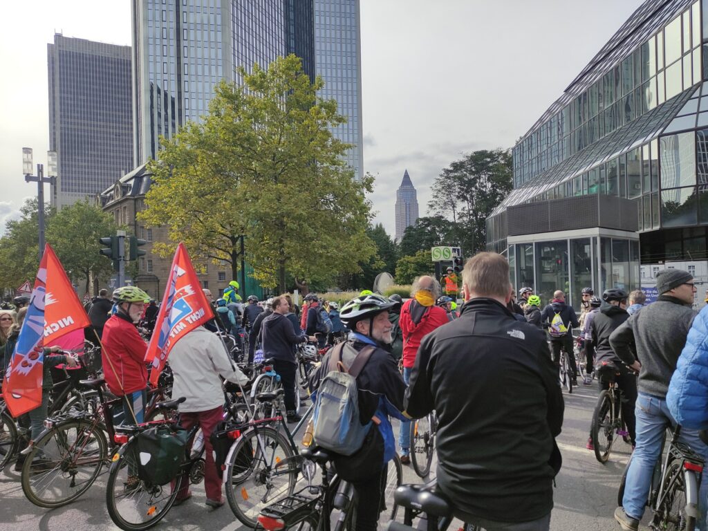 Nur langsam geht es durch die Frankfurter Innenstadt